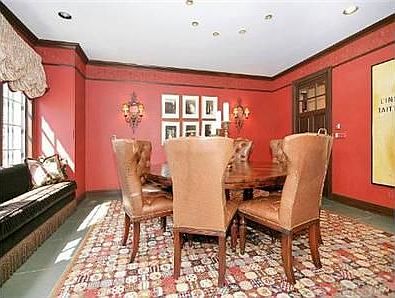 4th image of 18 Windsor Dr
