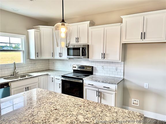4th image of 323 Turkey Trot Ln #58