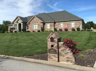 3409 Wynvalley Rd, Quincy, IL 62305