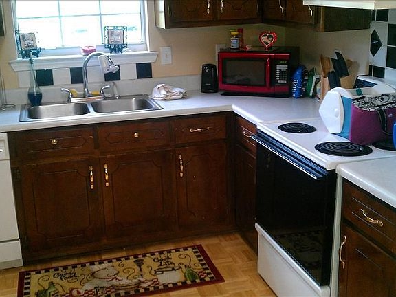 2nd image of 9163 Mayfield Ct W