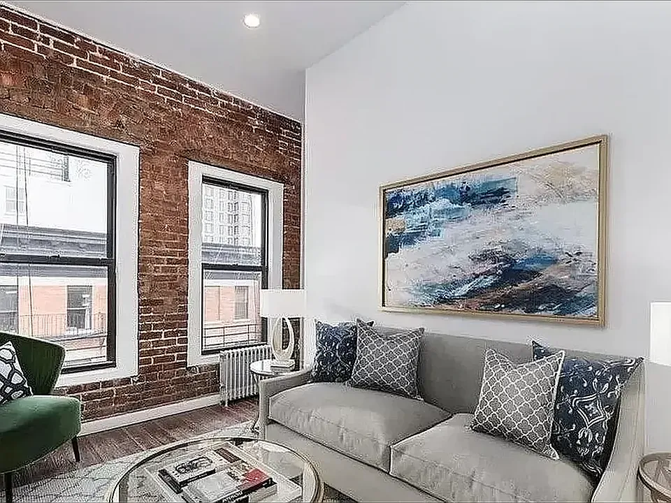101 Stanton St #1
