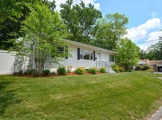 154 Crescent St, Shrewsbury, MA 01545