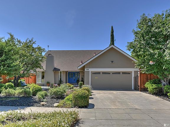 2nd image of 258 El Portal Way