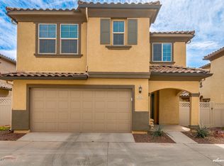 901 S Swallow Ln, Gilbert, AZ 85296