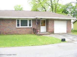 850 Church St, Stroudsburg, PA 18360