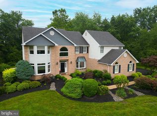 106 Hillcrest Ln, Ambler, PA 19002