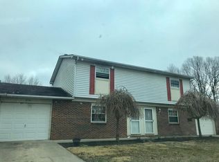 2700 S Manhattan Ave #2702, Muncie, IN 47302