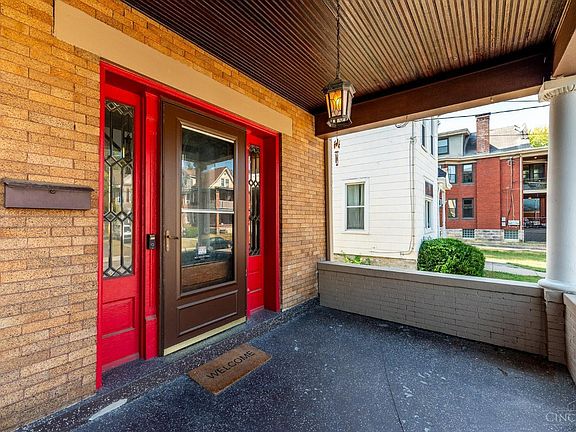 3rd image of 2259 Washington Ave