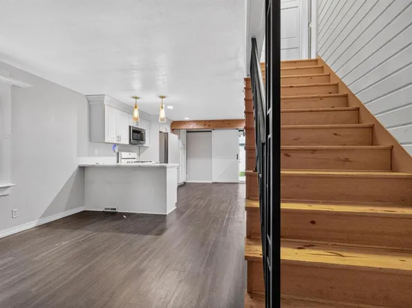 141 S 75TH STREET, Milwaukee, WI 53214