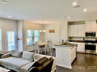 4106 Audubon Park Dr, Charlotte, NC 28217