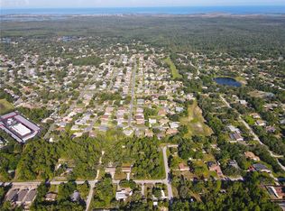 Alcove Ave, Weeki wachee, FL 34607