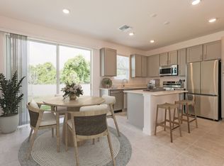 1474 Tristar Dr, Plant City, FL 33563