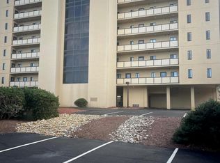 801 Salter Path Rd #202, Indian Beach, NC 28512