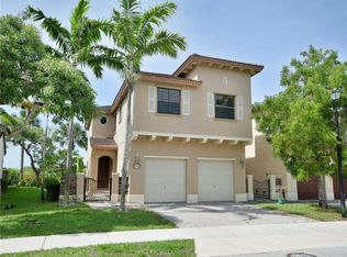 8940 SW 228th Ln, Cutler Bay, FL 33190