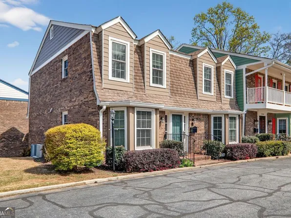 2264 Brianwood Ct, Decatur, GA 30033