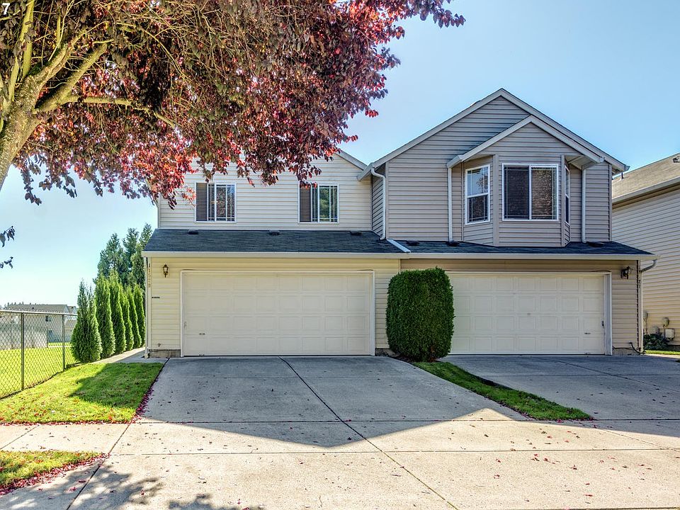 1st image of 11529 NE 32nd St