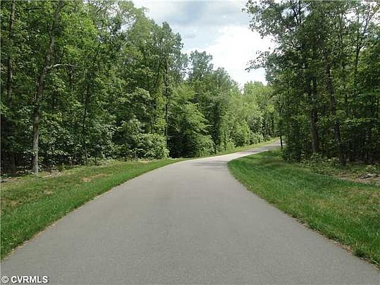 2nd image of 3185 Taurman Park Dr
