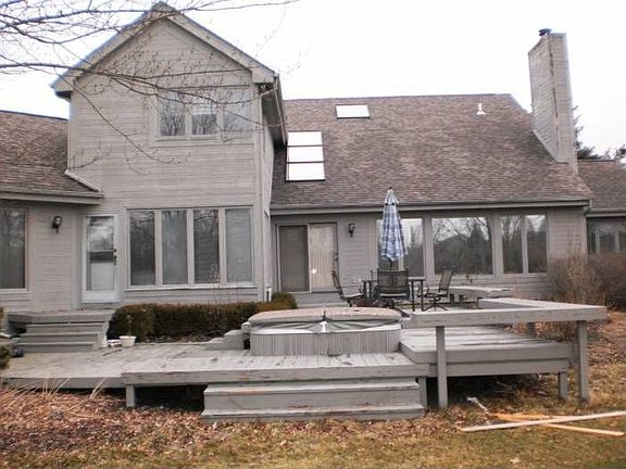 Large Deck & Hot Tub