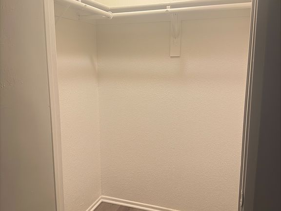4th image of 832 S Lake St APT 102