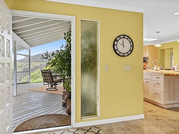 3rd image of 410 Hardell Ln