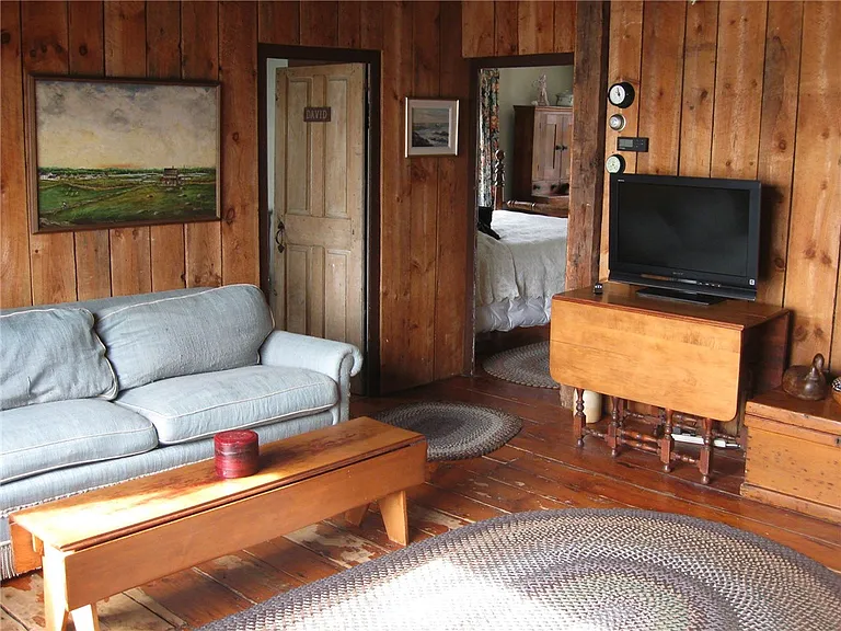 245 Cove Point Rd W — Photo 20