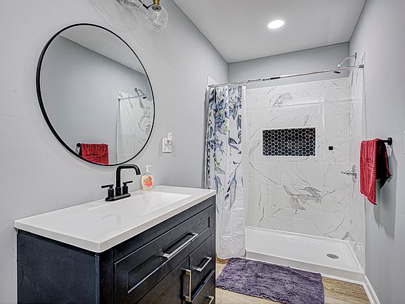 4th image of 3113 N Ashland Ave #1