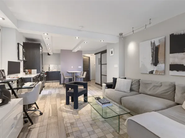 142 East 16th Street image 4 of 15