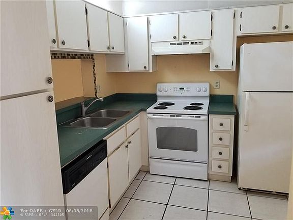 3rd image of 8750 Royal Palm Blvd #1153