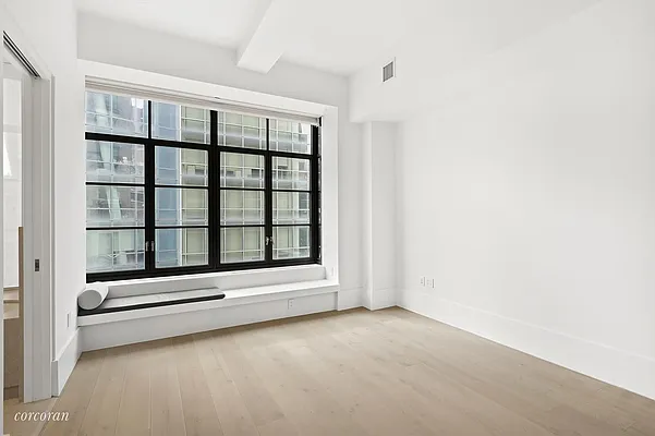 Rented by Corcoran | media 22