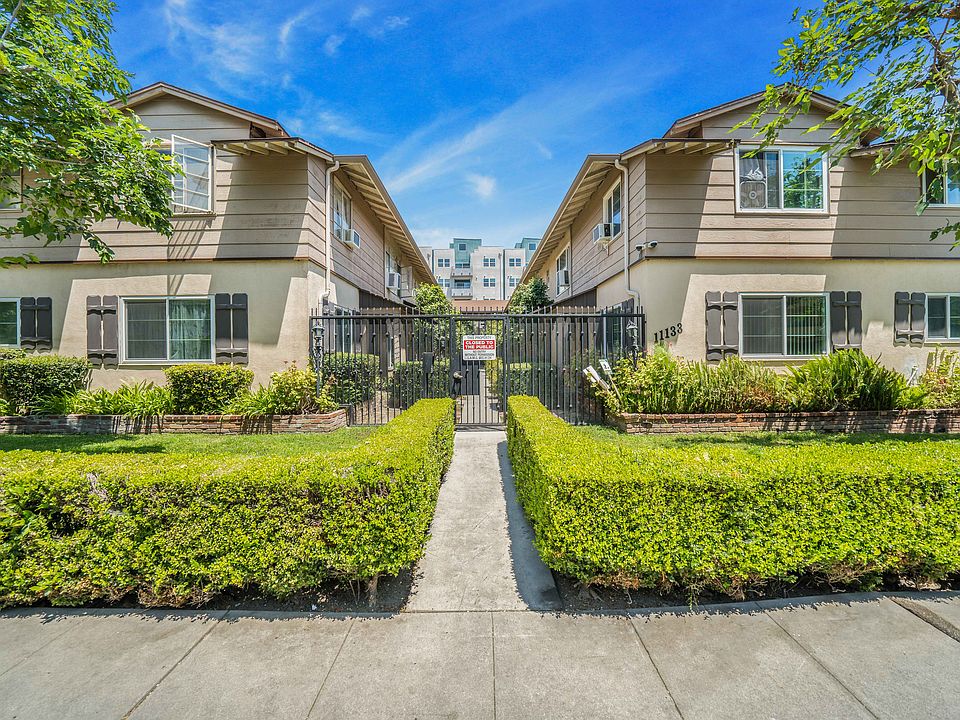 11133 Hesby Street gated community- cottage like 14 units. Remodeled units have double pane windows & central ac & heat. Close to Lankershim NoHo area & Universal Chandler metro station. Walk to Amazon store around the corner & restaurants & shopping .