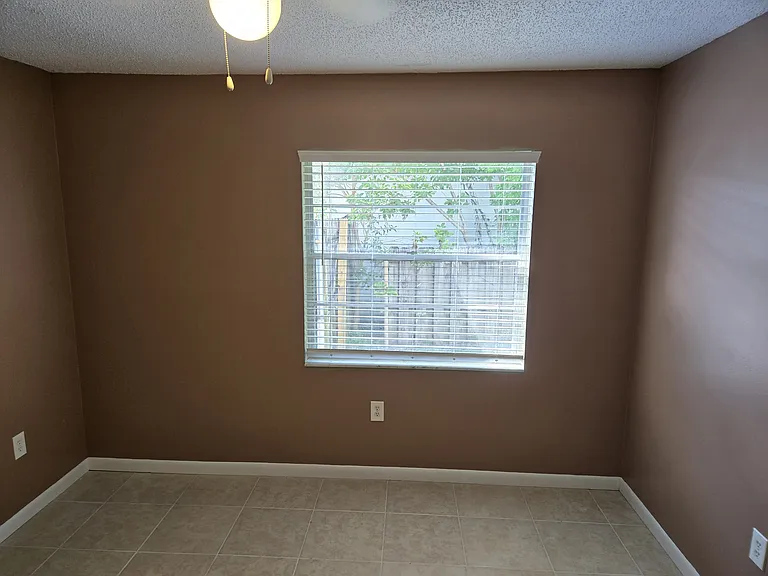 10615 Wyndcliff Dr — Photo 7