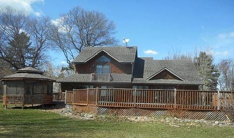 2nd image of 28027 Bayshore Dr NW