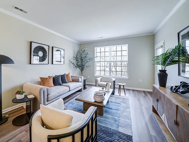 The Aven at Newton Highlands — Photo 17