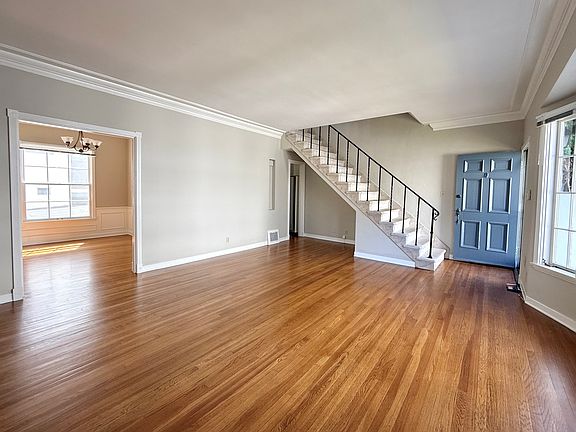 2nd image of 4044 Los Feliz Blvd #46-1/2