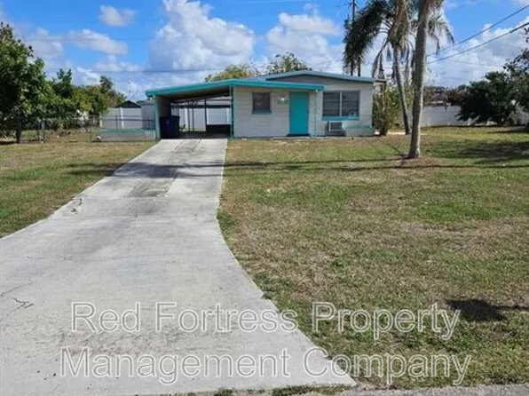 803 Palm Blvd, Lehigh Acres, FL 33936