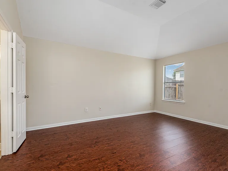 6023 Barany Ct — Photo 33