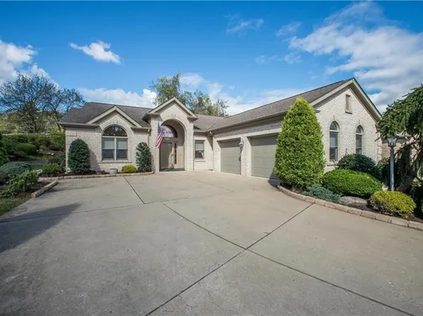 1452 Deep Wood Dr, Pittsburgh, PA 15241