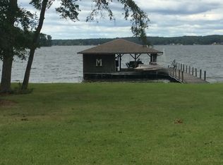 102 Lakeview Ct NE, Milledgeville, GA 31061