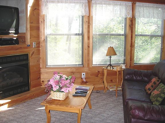 5th image of 1580 Scenic Woods Way