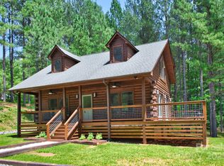 321 Hearthstone Dr, Union Mills, NC 28167