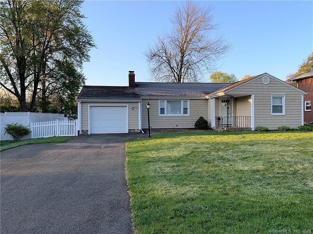 36 Crest St, Wethersfield, CT 06109 Zillow