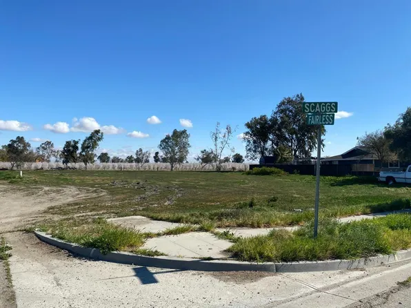 2 Scaggs Ave, Tranquillity, CA 93668