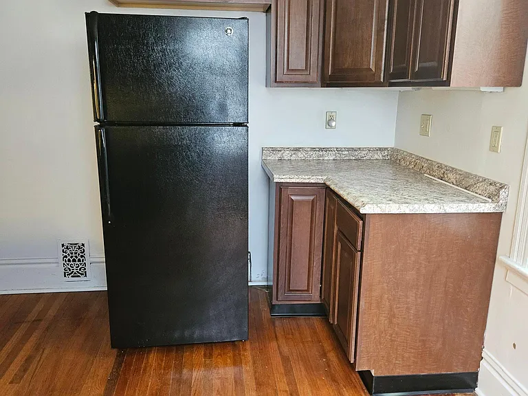 603 Tingley Ave #2 — Photo 2