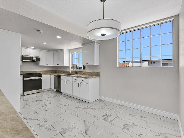 203 N Lucia Ave #3 — Photo 11