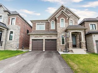 51 Wainfleet Cres, Vaughan, ON L3L 0E7