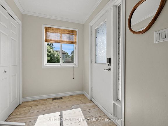 5th image of 1 Airycot Cir