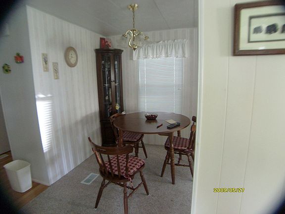 Dinning rm.