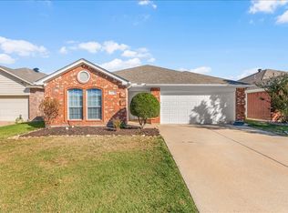 1156 Mustang Ridge Dr, Fort Worth, TX 76114