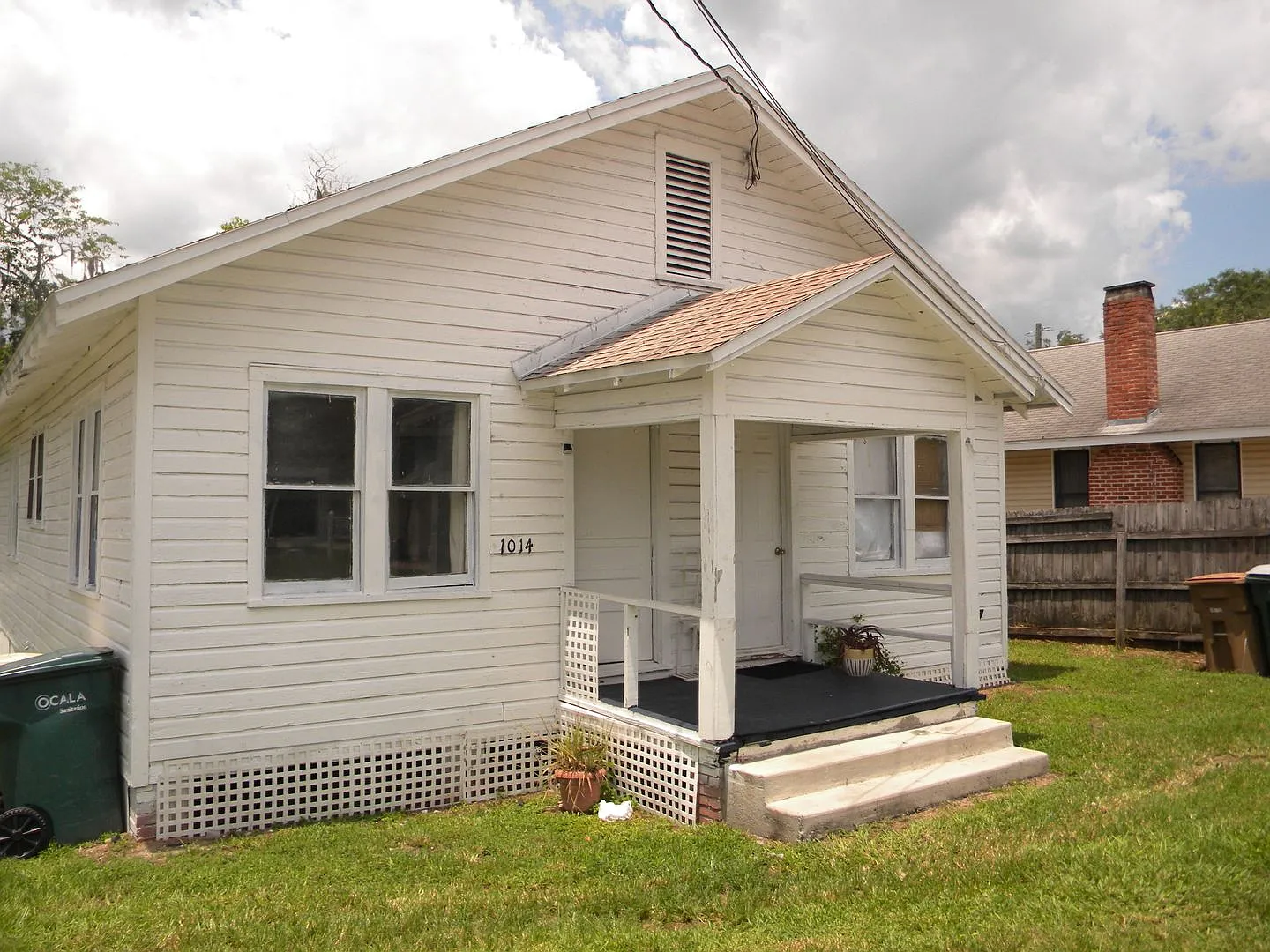 Duplex at 1016 NE 8th Ave. Ocala, FL 34470 — Photo 1