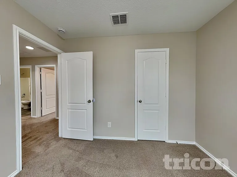 4534 Olympus Bay — Photo 11